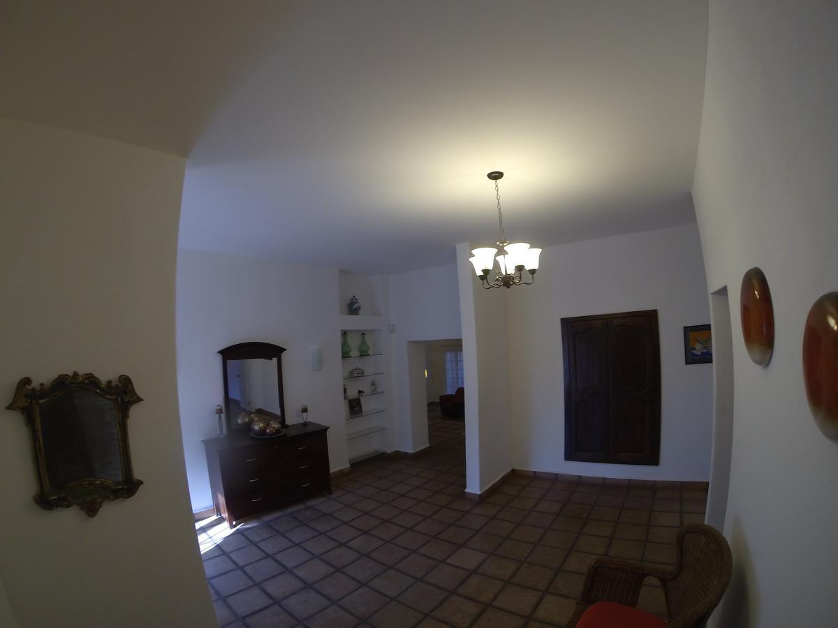 Central Bed & Breakfast 拉巴斯 外观 照片