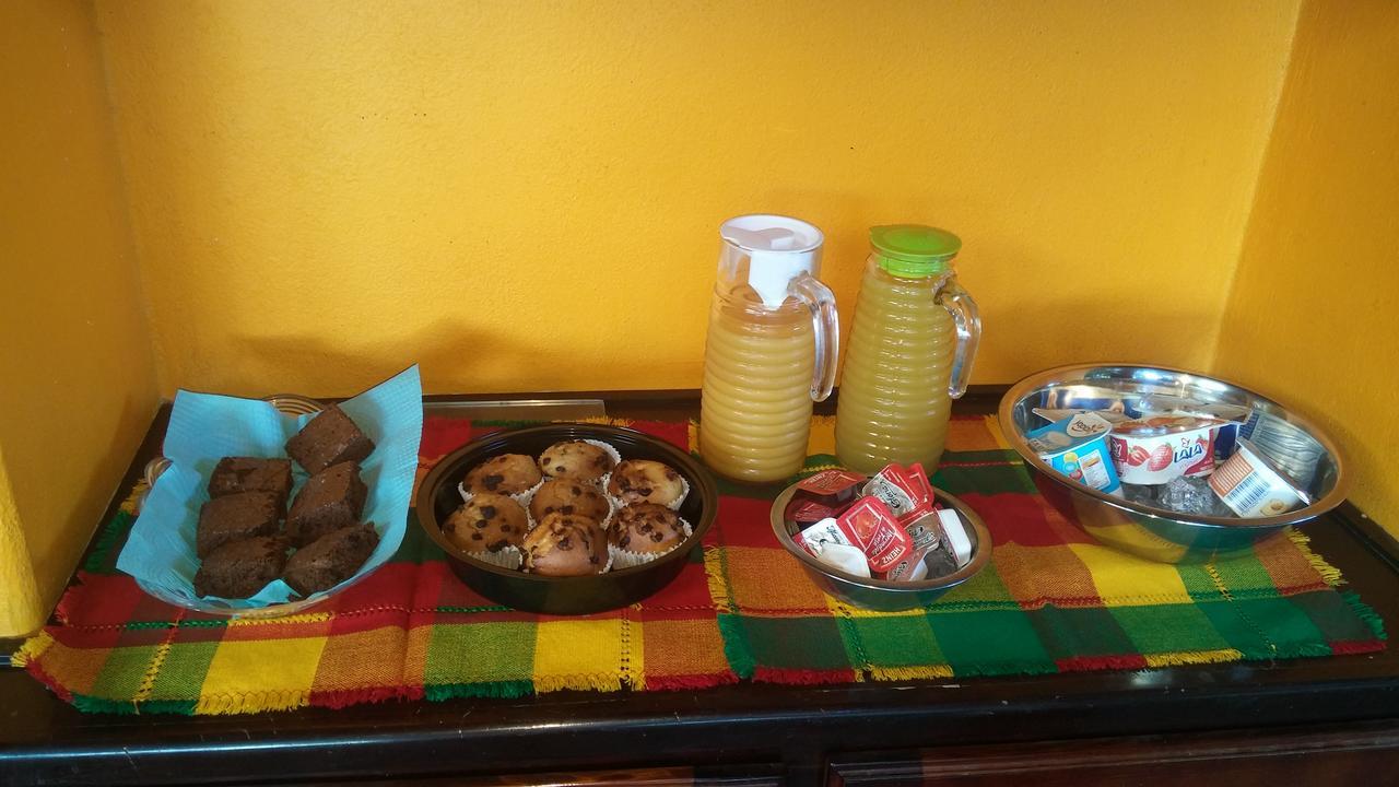 Central Bed & Breakfast 拉巴斯 外观 照片